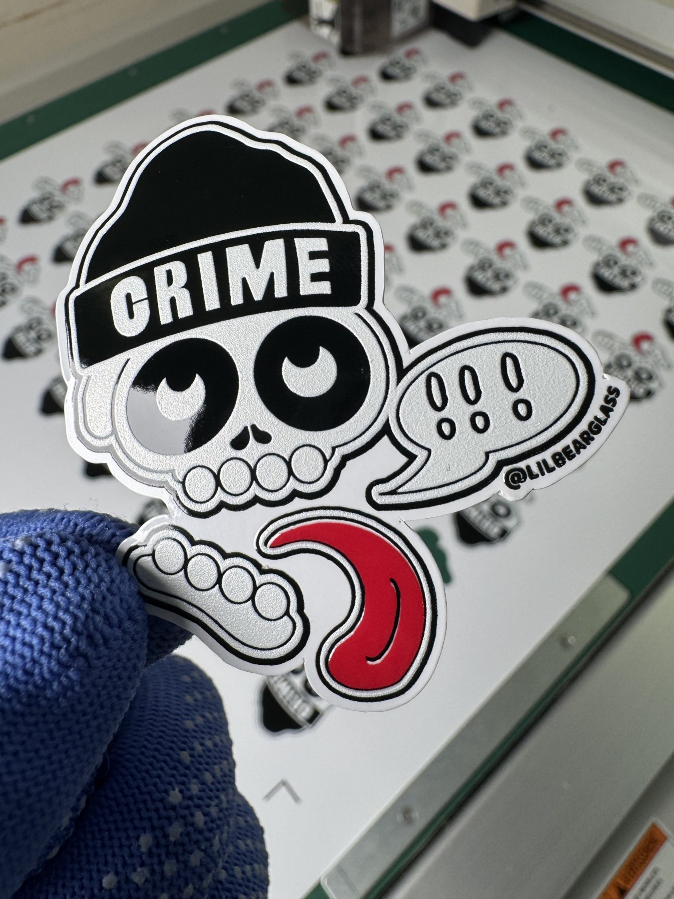 Die-cut · Custom shapes